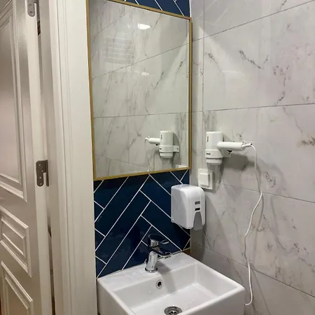 Hotel Neo