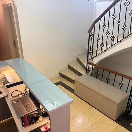 Neo Hotel