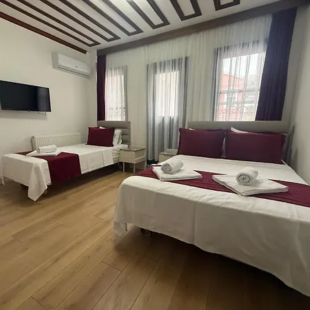 Hotel Neo